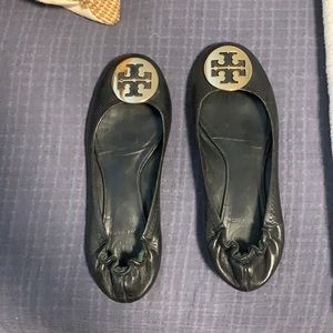 TORY BURCH MINNIE TRAVEL BALLET FLAT, BLACK SZ 7